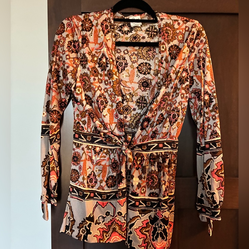 Vintage  Patterned Long Sleeve Blouse